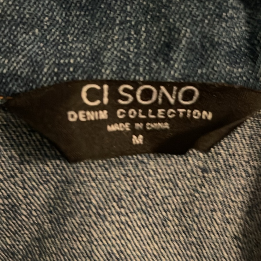 Jean jacket - Picture 2 of 3